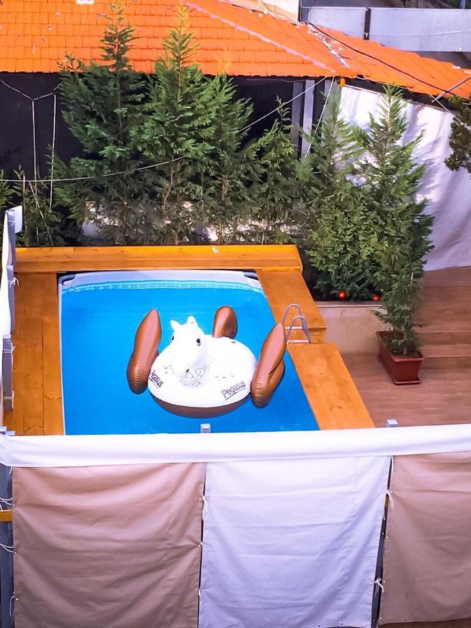 Aphrodite Hotel Ţabarjā エクステリア 写真